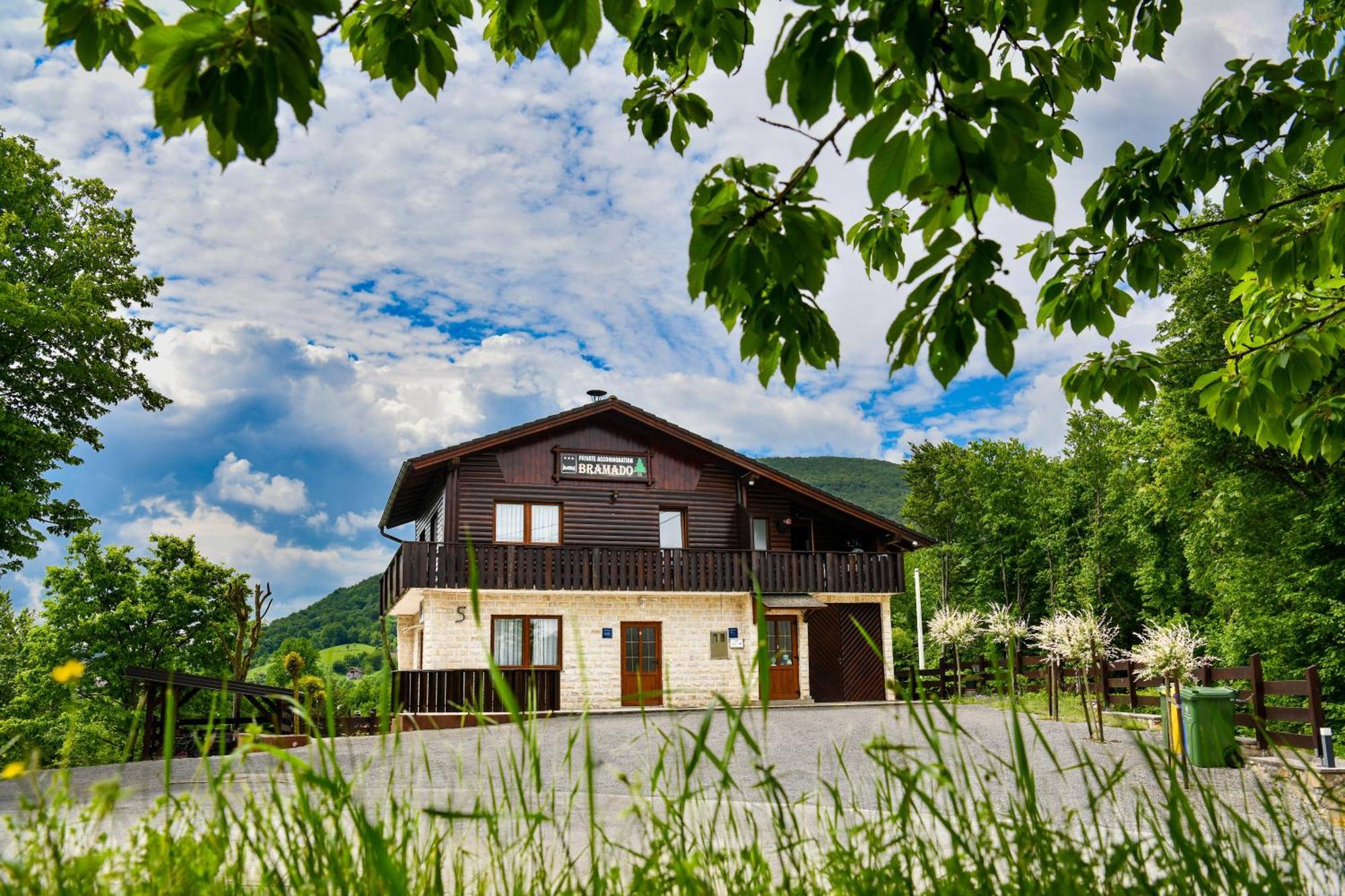 Apartments Bramado Seliste Dreznicko Bagian luar foto